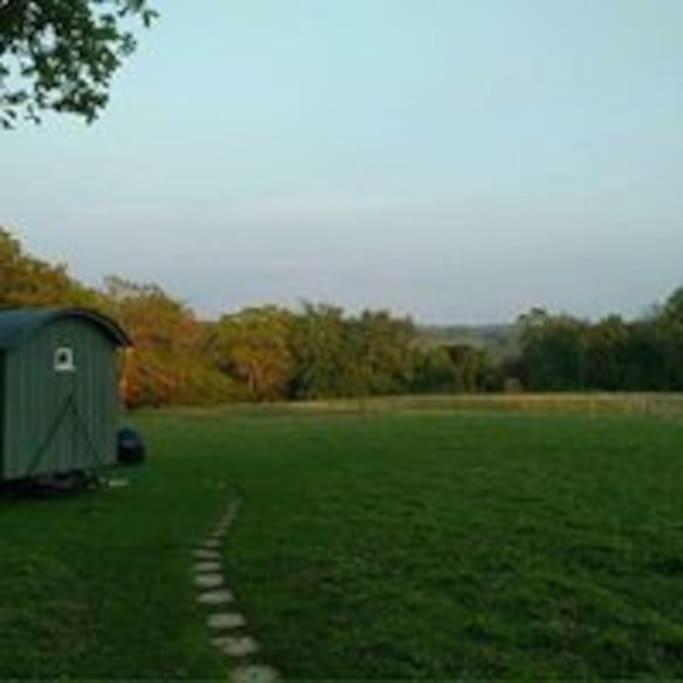 Skylark Shepherds Hut ロイヤル・タンブリッジ・ウェルズ エクステリア 写真